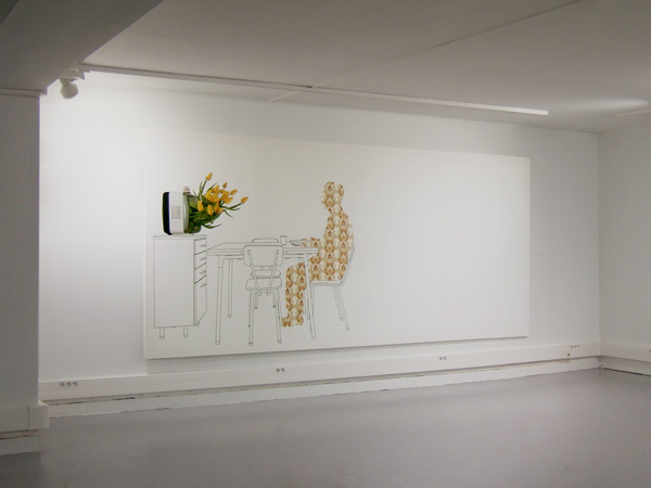 Exhibition Paysage2 - Wallpaper with grey and brown leaves, Specimen n°1, Lionel Loetscher, Espace Croix-Baragnon, Toulouse 2010